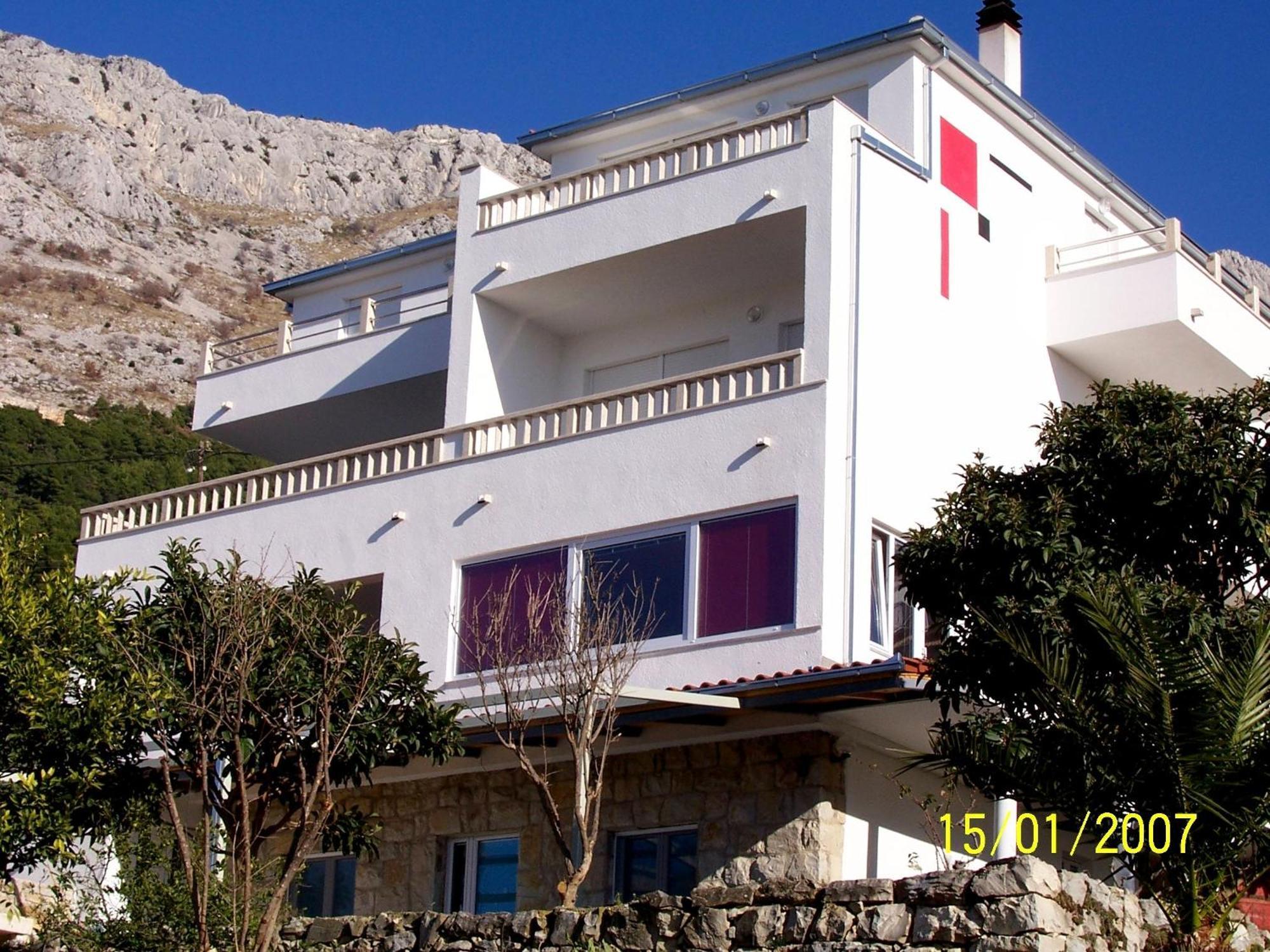Apartments Perdijic Nemira أوميس المظهر الخارجي الصورة